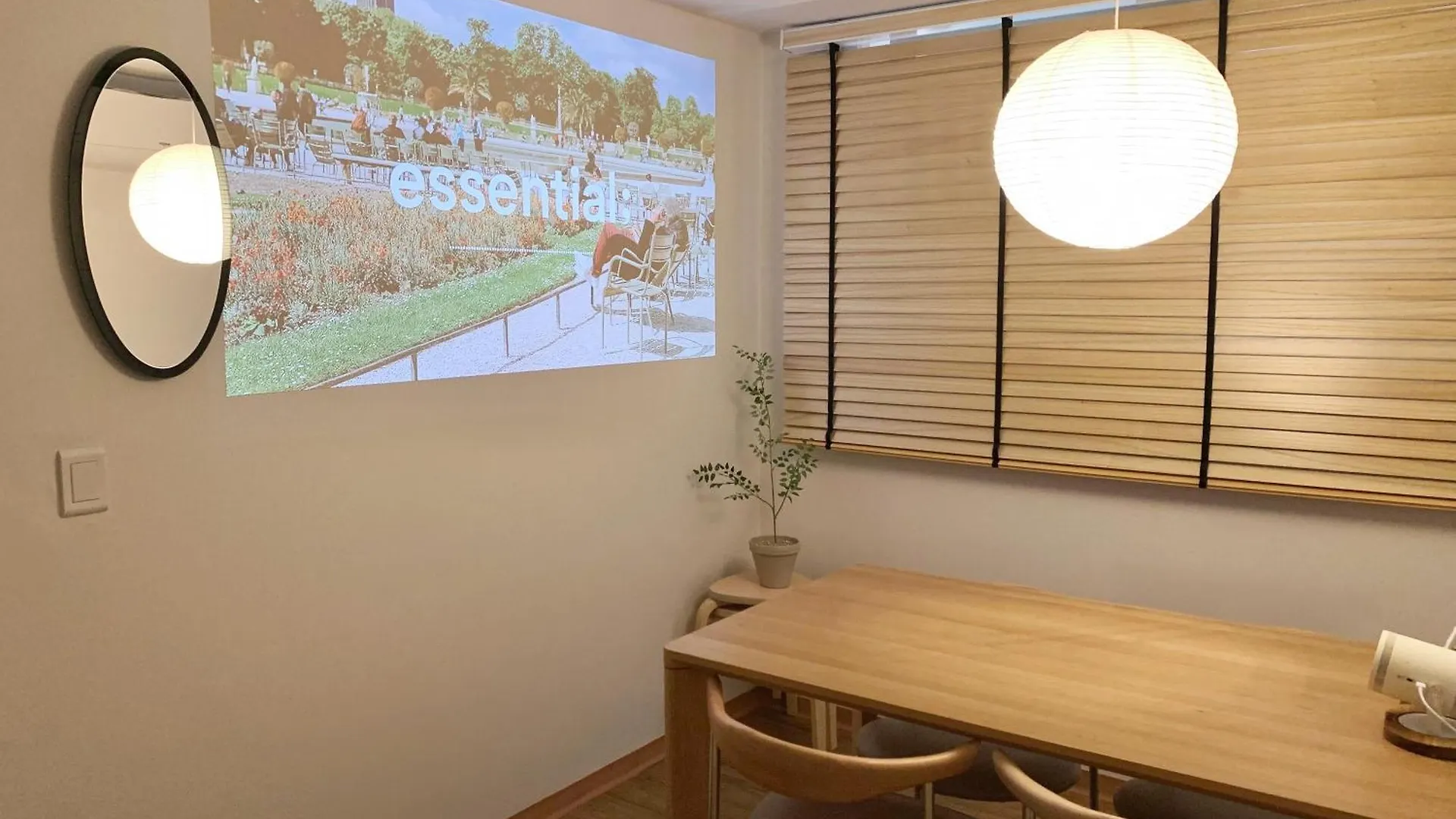 A 5-Minute Walk From Airport Bus Stop, Near Gangnam, Hongdae, Arrived At Express Bus Terminal Station, Subway 7Min, Convenient Access To Other Regions Such As Busan, Gwangju, And Jeonju Seoul 0*,